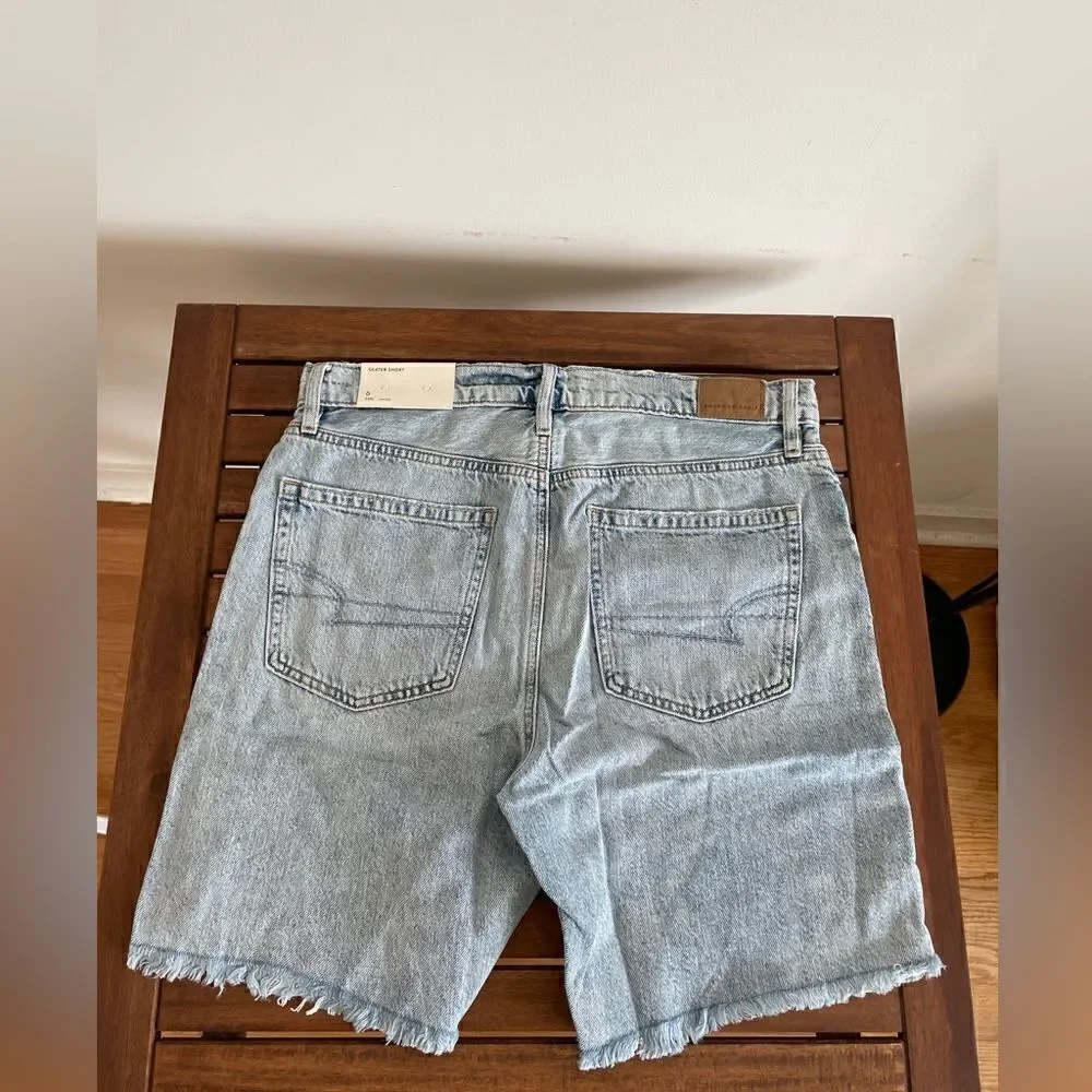NWT American Eagle Denim Baggy Short size 6 MSRP$60